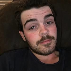 Meet your Posher, Zachary